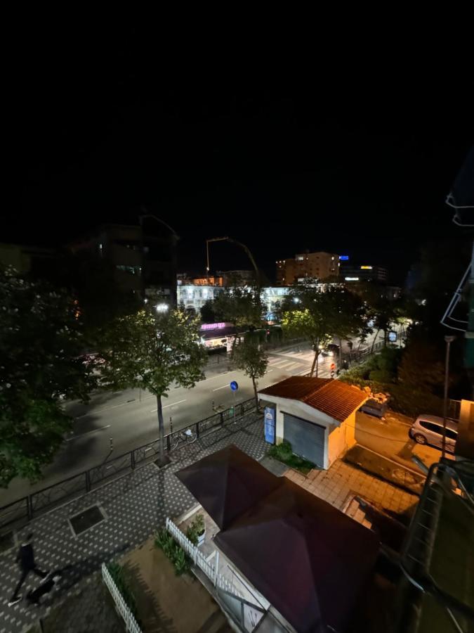 Altair Apartment Tirana Buitenkant foto